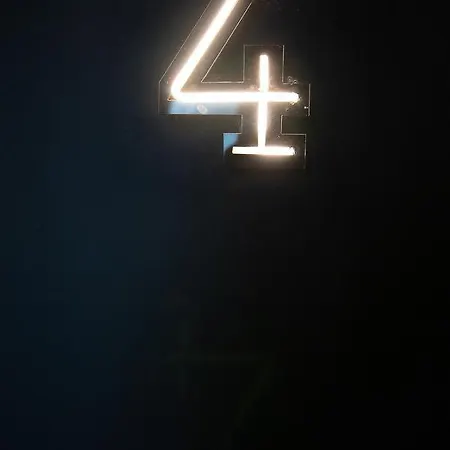 B23